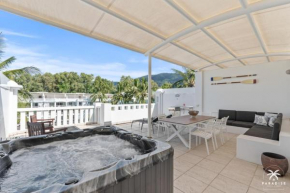 Beach Club Luxury Penthouse with Rooftop Spa